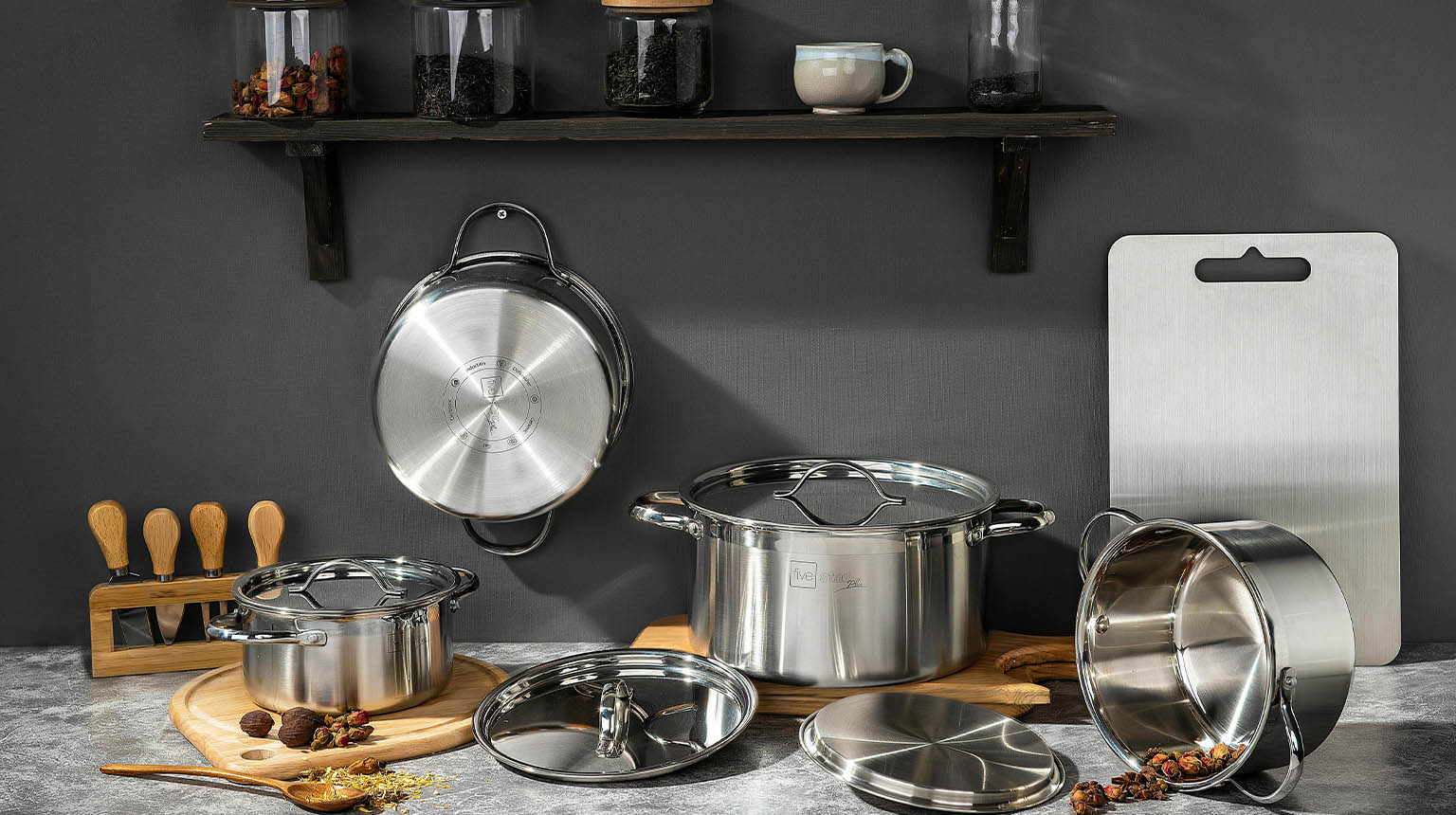 Chef Quality Cookware