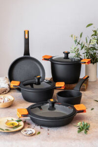 Is BK Carbon Steel Cookware PTFE Free? | Safe Cookware Guide